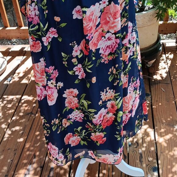 Espresso Dark Floral On/Off Shoulder Dress Cottagecore Coastal Cowgirl - Picture 4 of 12